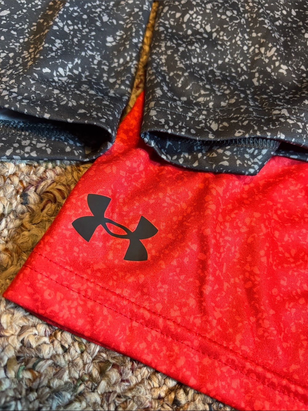 Bundle New Under Armour Shorts Youth XL speckle - Picture 3 of 7